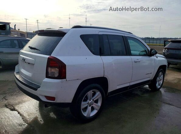 1C4NJCBA6GD524640 2016 JEEP COMPASS Белый Задняя правая четверть