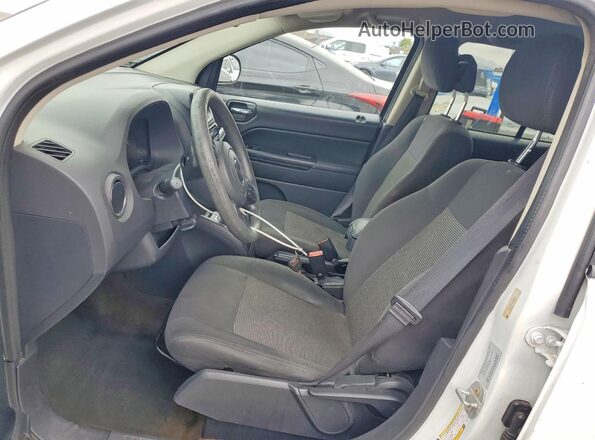 1C4NJCBA7GD665197 2016 JEEP COMPASS White Vista interior delantera