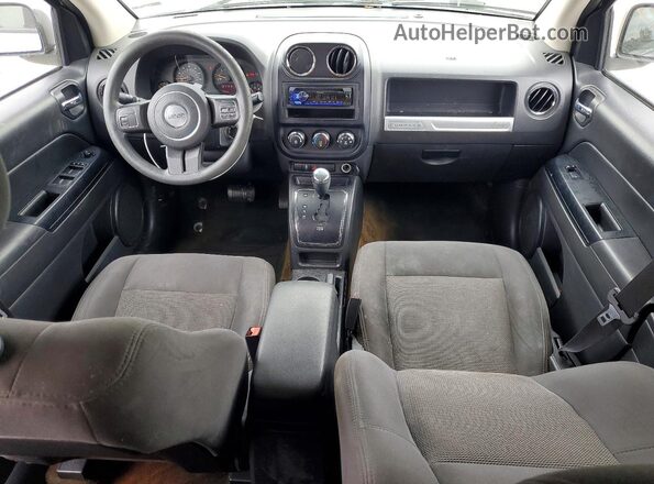 1C4NJCBA7GD665197 2016 JEEP COMPASS White Vista del salpicadero
