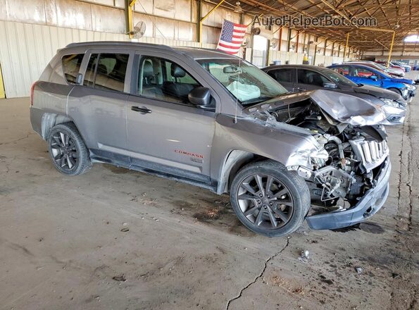 1C4NJCBB3GD710970 2016 JEEP COMPASS Серый Передняя правая четверть