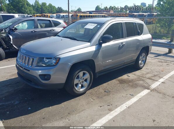 1C4NJCBB8GD765026 2016 JEEP COMPASS Серебряный Передняя левая четверть
