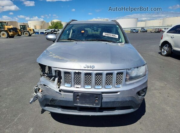 1C4NJCEA5GD735520 2016 JEEP COMPASS Silver Widok z przodu