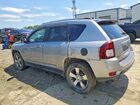 2017 Jeep Compass Latitude Серебряный vin: 1C4NJCEAXHD125940