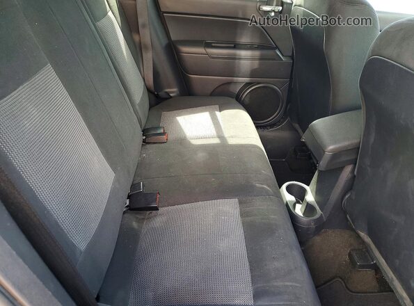 1C4NJDBB4GD500870 2016 JEEP COMPASS Black Widok wnętrza z tyłu