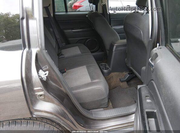 1C4NJDBB5GD797146 2016 JEEP COMPASS Gray Вид наклейки з VIN-кодом