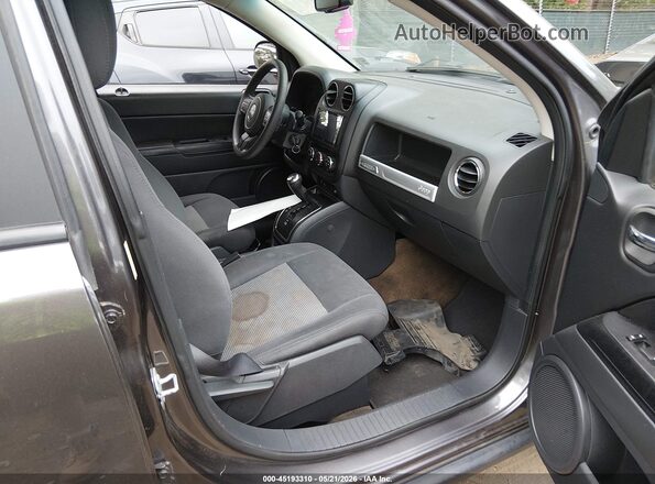 1C4NJDBB5GD797146 2016 JEEP COMPASS Gray Вид салону спереду