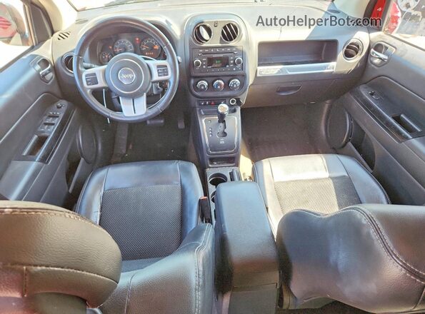 1C4NJDBB6GD804556 2016 JEEP COMPASS Red Vista del salpicadero