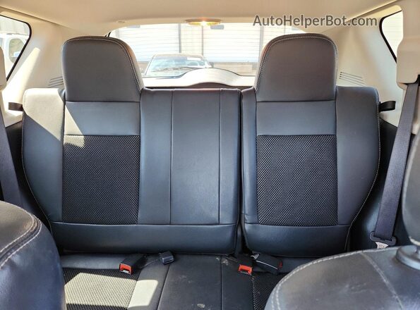 1C4NJDBB6GD804556 2016 JEEP COMPASS Red Vista de los asientos traseros