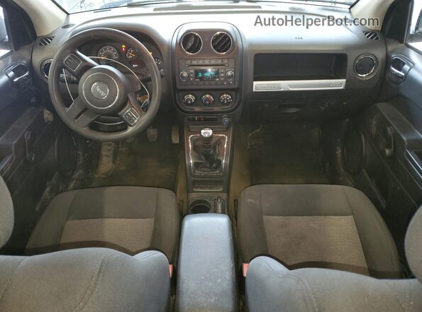1C4NJDBB8GD759863 2016 JEEP COMPASS Gray 