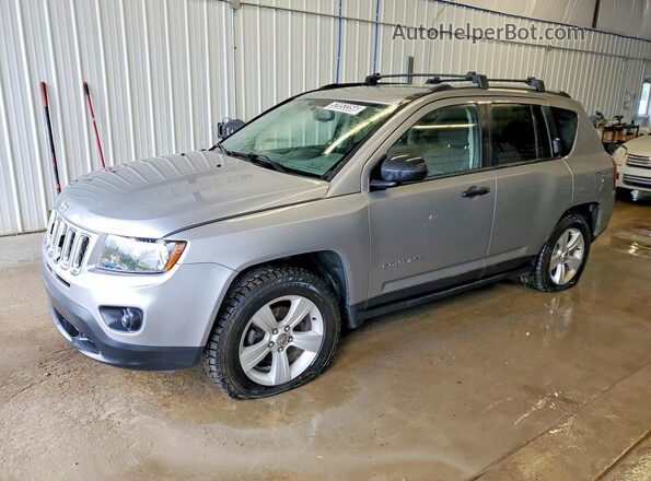 1C4NJDBB8GD759863 2016 JEEP COMPASS Gray Vista tres cuartos delantera izquierda