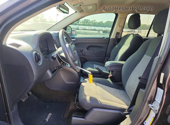 1C4NJDBB9GD535808 2016 JEEP COMPASS Серый Вид салона спереди