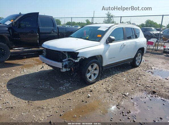 1C4NJDBB9HD104600 2017 JEEP COMPASS White Przód lewy