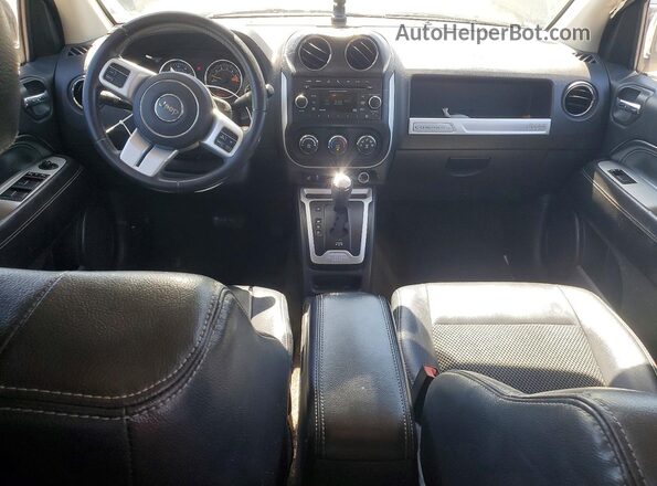 1C4NJDEB5GD756818 2016 JEEP COMPASS Black Вид панелі приладів