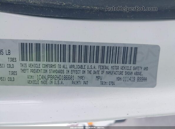 1C4NJPBA2HD186601 2017 JEEP PATRIOT White ძრავის განყოფილების ხედი
