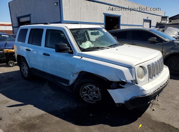 1C4NJPBA4GD561449 2016 JEEP PATRIOT White Przód prawy