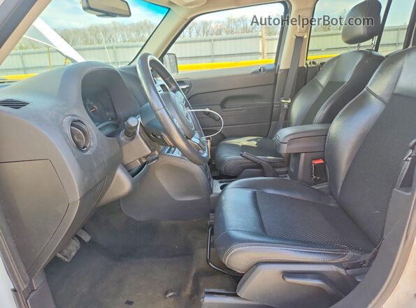 1C4NJPBA5GD634411 2016 JEEP PATRIOT White Vista interior delantera