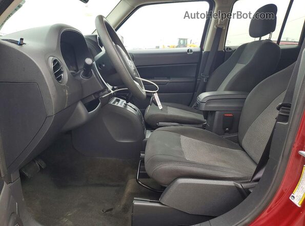 1C4NJPBA7GD783578 2016 JEEP PATRIOT Бордовый Вид салона спереди