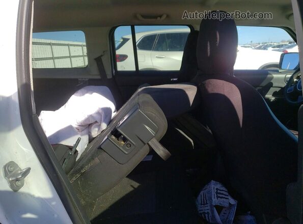 1C4NJPBA8GD718075 2016 JEEP PATRIOT White Vista interior trasera