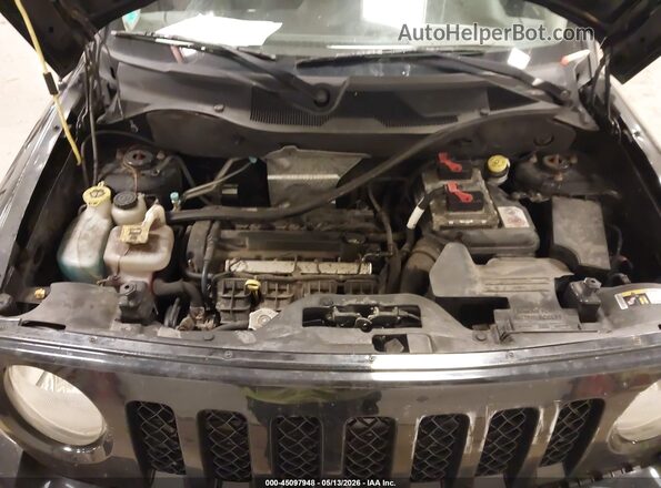 1C4NJPBAXGD688271 2016 JEEP PATRIOT Black Vista trasera