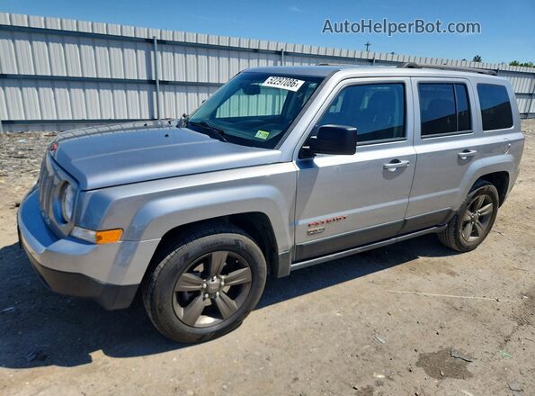 1C4NJPBB4GD732029 2016 JEEP PATRIOT Silver Передня ліва чверть