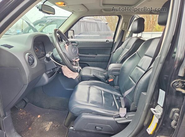 1C4NJPFA4GD774444 2016 JEEP PATRIOT Black Widok wnętrza z przodu