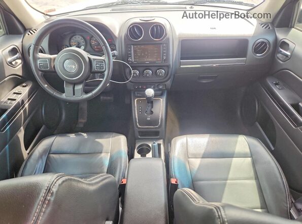 1C4NJPFA5GD731456 2016 JEEP PATRIOT White Vista del salpicadero