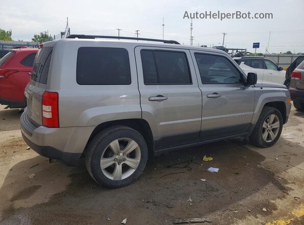 1C4NJPFB8GD526884 2016 JEEP PATRIOT Серый Задняя правая четверть