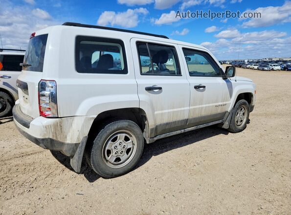 1C4NJRAB3HD159879 2017 JEEP PATRIOT White Задня права чверть