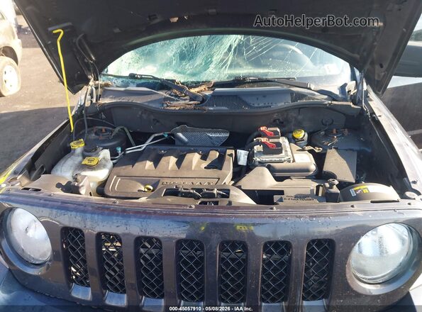 1C4NJRBB0GD585980 2016 JEEP PATRIOT Gray Widok z tyłu