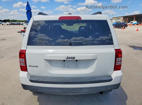 1C4NJRBB0GD759837 2016 JEEP PATRIOT White Rear view