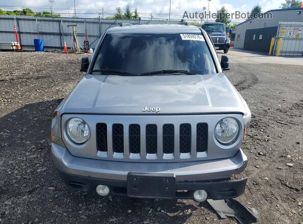 1C4NJRBB0GD782616 2016 JEEP PATRIOT Silver Widok z przodu