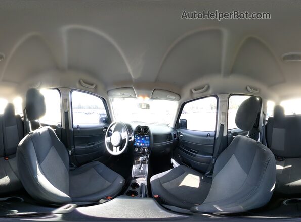 1C4NJRBB0GD782616 2016 JEEP PATRIOT Silver Widok wnętrza 360 stopni