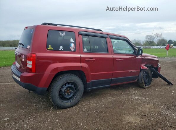 1C4NJRBB8GD614190 2016 JEEP PATRIOT Maroon Trasero derecho