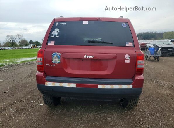 1C4NJRBB8GD614190 2016 JEEP PATRIOT Maroon Vista trasera