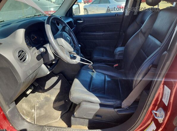 1C4NJRFB1GD674001 2016 JEEP PATRIOT Maroon Widok wnętrza z przodu