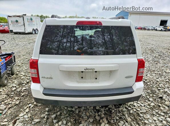 1C4NJRFB3GD632669 2016 JEEP PATRIOT White უკანა ხედი