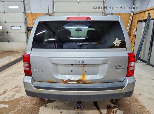 1C4NJRFB5GD542049 2016 JEEP PATRIOT Серый Вид сзади