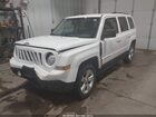 2016 Jeep Patriot Latitude Белый vin: 1C4NJRFB5GD712541 2016 Jeep Patriot Latitude Белый vin: 1C4NJRFB5GD712541