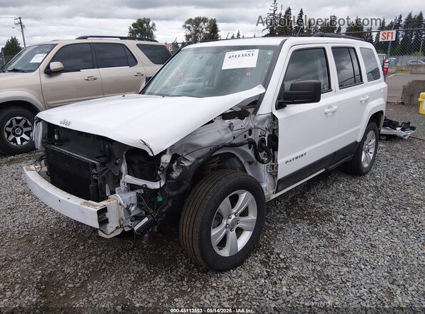 1C4NJRFB6GD804645 2016 JEEP PATRIOT White Առջևի ձախ երեք քառորդ տեսարան