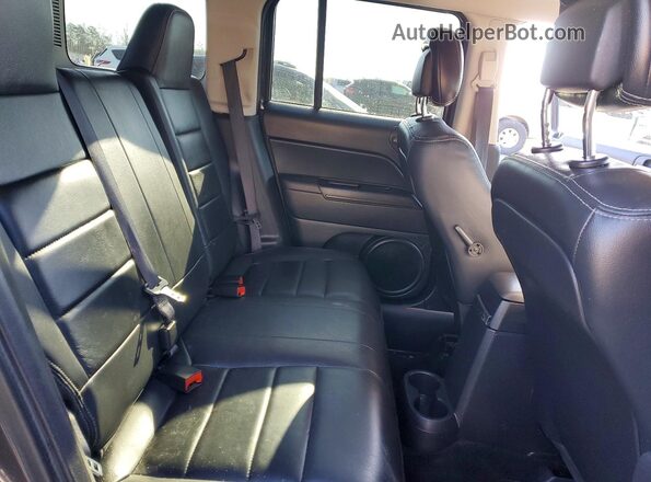 1C4NJRFB7GD650866 2016 JEEP PATRIOT Charcoal Սալոնի հետևի տեսք