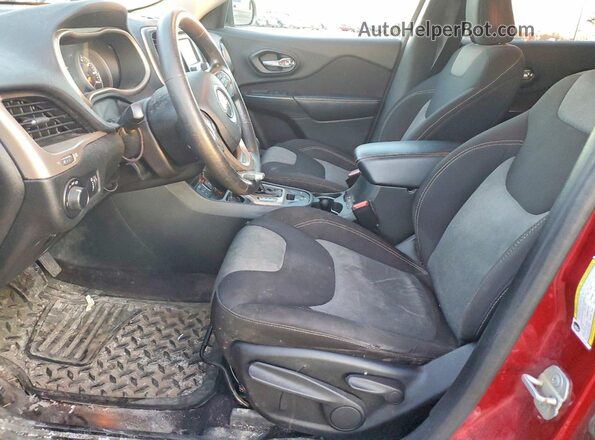 1C4PJLAB0GW178253 2016 JEEP CHEROKEE Red Widok wnętrza z przodu