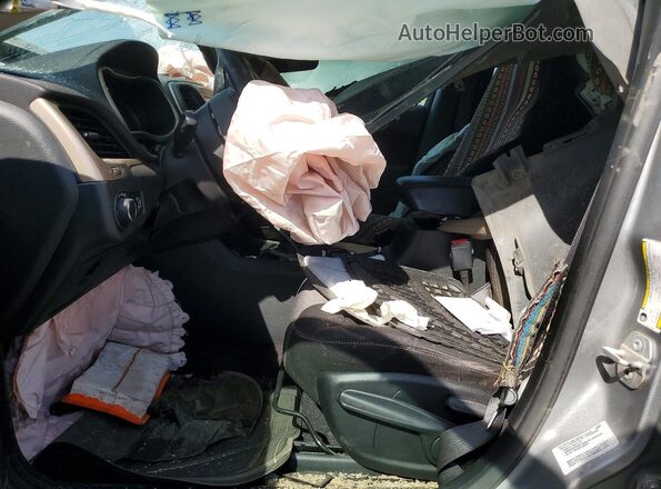 1C4PJLAB0GW207587 2016 JEEP CHEROKEE Silver Front interior view