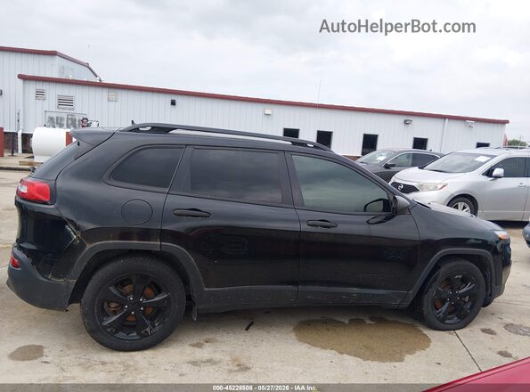 1C4PJLAB3HW623330 2017 JEEP CHEROKEE Черный Вид задней части салона