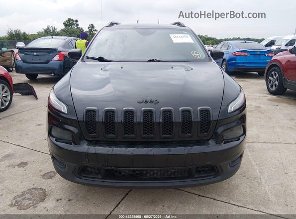 1C4PJLAB3HW623330 2017 JEEP CHEROKEE Черный Вид щитка приборов