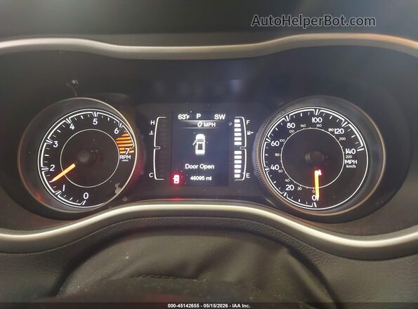 1C4PJLAB7HW580689 2017 JEEP CHEROKEE Black უკანა სავარძლების ხედი