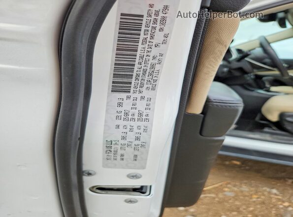 1C4PJLCB0GW190061 2016 JEEP CHEROKEE White Widok naklejki z numerem VIN