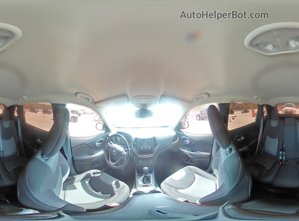1C4PJLCB0JD563599 2018 JEEP CHEROKEE Черный Панорамный вид салона 360°