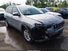 2021 Jeep Cherokee Latitude Fwd Silver vin: 1C4PJLCB0MD199690