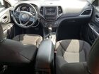 2019 Jeep Cherokee Latitude White vin: 1C4PJLCB1KD469846