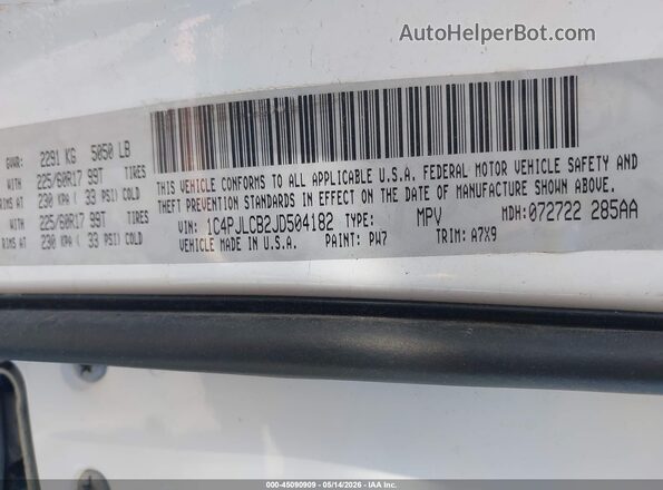 1C4PJLCB2JD504182 2018 JEEP CHEROKEE Белый Вид подкапотного пространства